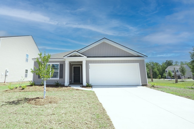 448 Coconut Dr in Bloomingdale, GA - Foto de edificio - Building Photo