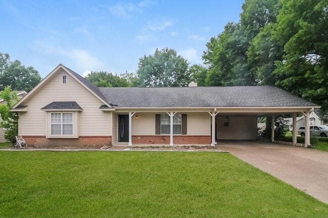 6047 Cottage Hill Dr