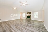 9375 Woodknoll Way photo'