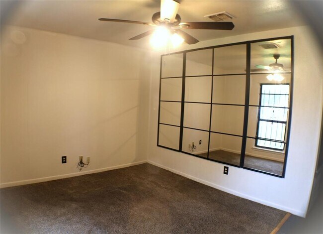 6422 Leedale St photo'