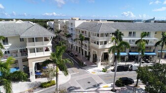 1200 Town Center Dr in Jupiter, FL - Building Photo