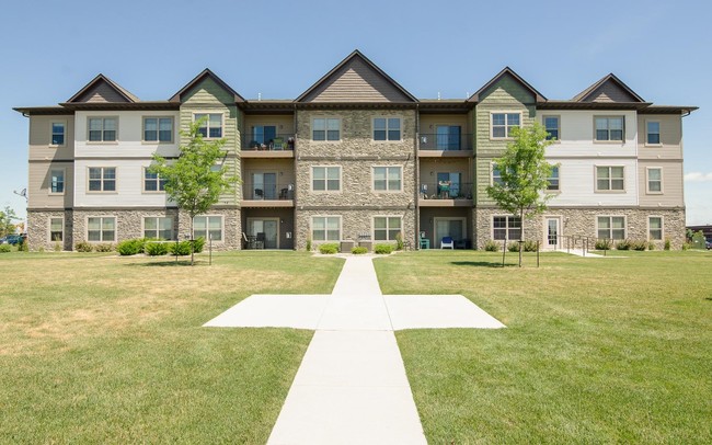 Melrose Terrace in North Liberty, IA - Building Photo - Building Photo