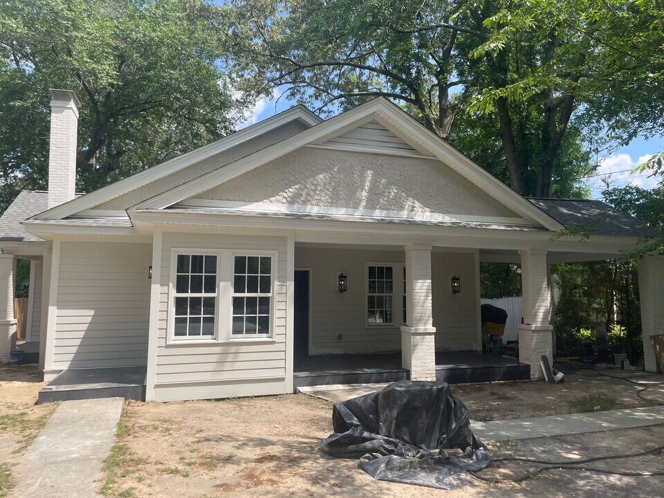 708 Kawana Rd in Columbia, SC - Building Photo