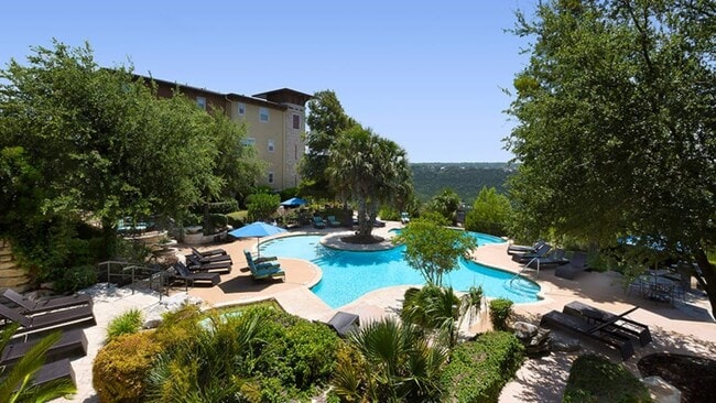 6500 Champion Grandview Way-Unit -35307.629764 in Austin, TX - Foto de edificio - Building Photo