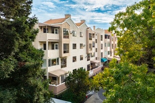 The Heritage Downtown in Walnut Creek, CA - Building Photo
