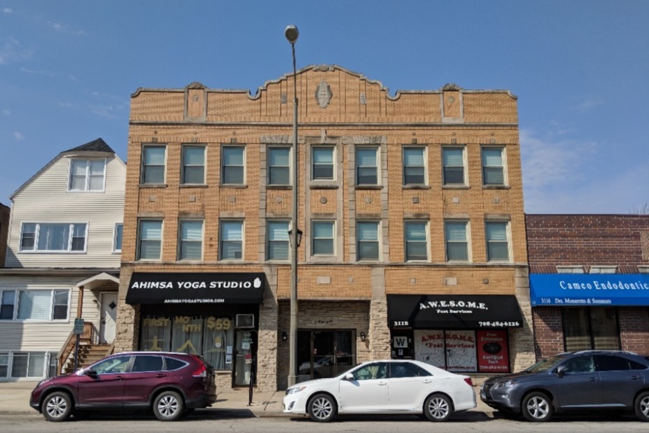 3120 Oak Park Ave in Berwyn, IL - Building Photo