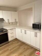 730 N Eucalyptus Ave in Inglewood, CA - Building Photo - Building Photo