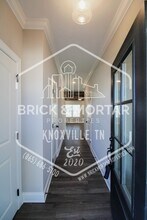 1669 Spring Berry Ln in Knoxville, TN - Building Photo - Building Photo