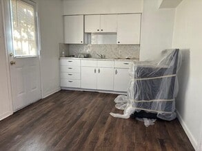 403 Teak Ave in Lubbock, TX - Building Photo - Building Photo