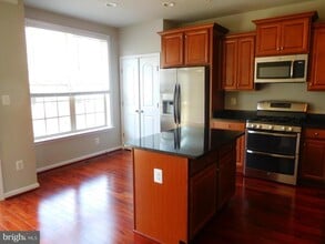 9828 Smithview Pl in Lanham, MD - Building Photo - Building Photo
