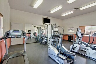 Tierra Vida in Tucson, AZ - Building Photo - Building Photo