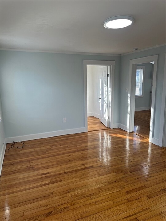 36 Whiton Ave in Quincy, MA - Building Photo
