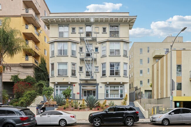 1329 W. 5th St.
