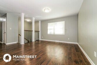 404 SW Keystone Ct in Blue Springs, MO - Building Photo - Building Photo