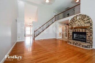 598 Woodchuck Ln in Lake St. Louis, MO - Foto de edificio - Building Photo