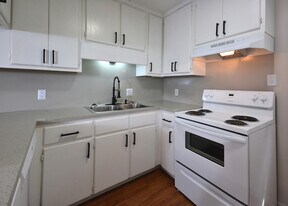 Edgewood Apartments in Butner, NC - Building Photo