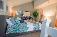 Madison Glen Mills photo'