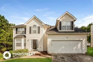 6627 Shapiro Ct in Stone Mountain, GA - Building Photo