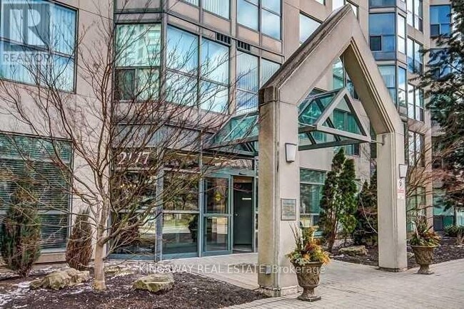 2177-2177 Burnhamthorpe Rd W in Mississauga, ON - Building Photo - Building Photo