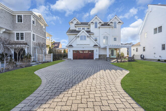 814 1st Ave in Sea Girt, NJ - Building Photo - Building Photo