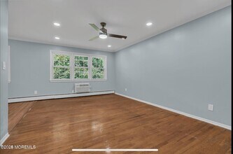 364 Westwood Ave, Unit 79 in Long Branch, NJ - Foto de edificio - Building Photo