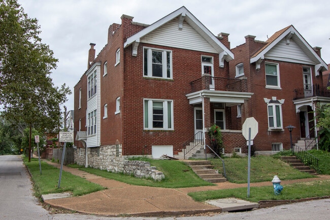 4247 Grace Ave, Unit 4247
