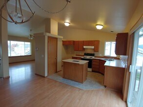 1717 Quail Run Blvd in Post Falls, ID - Building Photo - Building Photo