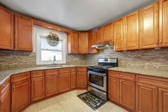 1306 70th St in North Bergen, NJ - Building Photo - Building Photo