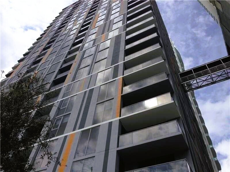 31 SE 6th St, Unit 604 in Miami, FL - Building Photo