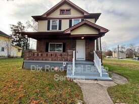 63 Hallwood Ave in Dayton, OH - Building Photo