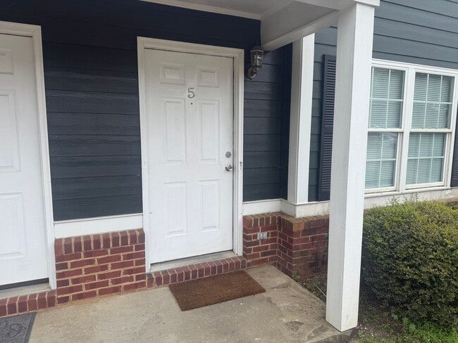 2500 Barnesdale Wy in Albany, GA - Building Photo - Building Photo