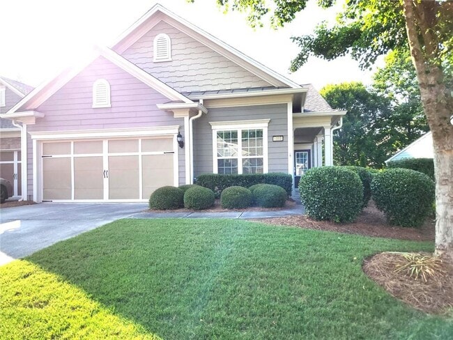 property at 6111 Longleaf Dr