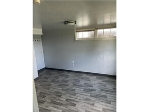 542 Hazel St N in St. Paul, MN - Building Photo - Building Photo
