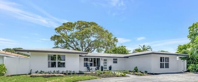 property at 1950 NE 30th St