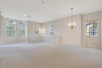 4921 Bonsai Cir in Palm Beach Gardens, FL - Building Photo - Building Photo