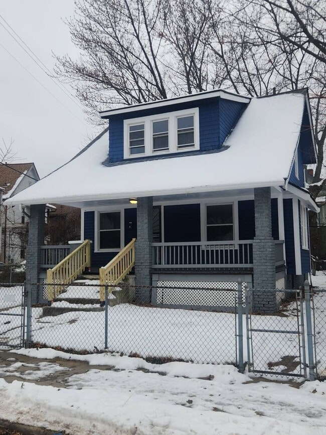 1140 E 144th St in Cleveland, OH - Building Photo - Building Photo