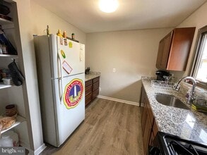 8413 Alameda Ct in Alexandria, VA - Building Photo - Building Photo