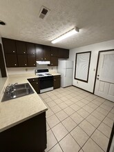 5677 Williamsburg Trce in Atlanta, GA - Building Photo - Building Photo