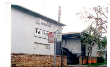 Parkside Apartments in Sacramento, CA - Foto de edificio - Building Photo