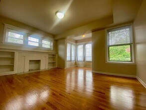 7505 N Greenview Ave in Chicago, IL - Building Photo - Building Photo