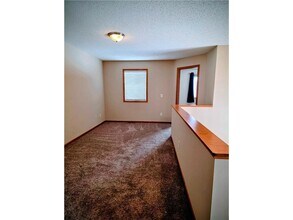 18414 Lafayette Way in Lakeville, MN - Building Photo - Building Photo