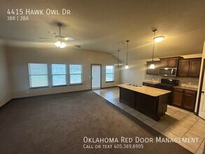4415 Hawk Owl Dr in Norman, OK - Building Photo - Building Photo