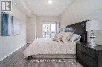 3055 Thomas St in Mississauga, ON - Building Photo - Building Photo