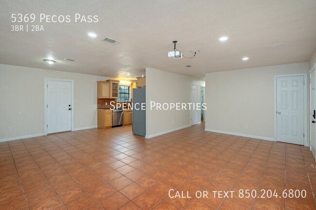 5369 Pecos Pass in Gulf Breeze, FL - Building Photo - Building Photo