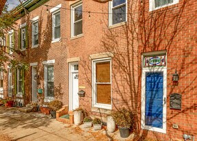 1242 E Fort Ave in Baltimore, MD - Building Photo