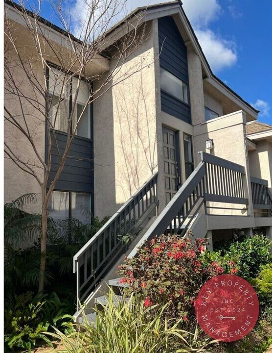 3709 Balboa Terrace in San Diego, CA - Building Photo