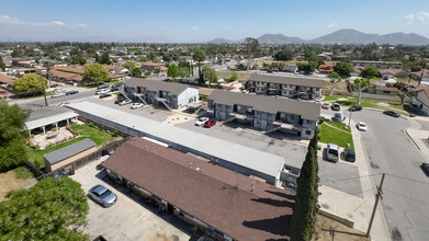 9049 Sewell Ave in Fontana, CA - Building Photo - Building Photo