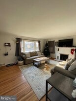 2914 Harvard Ave in Camp Hill, PA - Building Photo