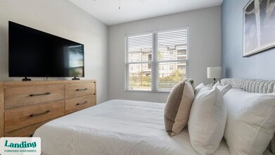 3240 Champion Ring Rd, Unit 1121 in Ft. Myers, FL - Foto de edificio - Building Photo