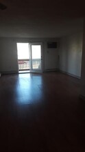 555 Diamond Hill Rd in Woonsocket, RI - Building Photo - Building Photo